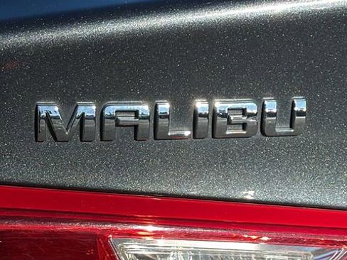 Used 2017 Chevrolet Malibu LS w/ LPO, Convenience Package 2 image 28