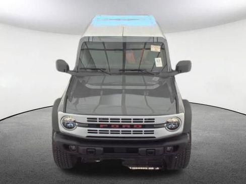 Used 2025 Ford Bronco Heritage Edition AWD/4WD image 2
