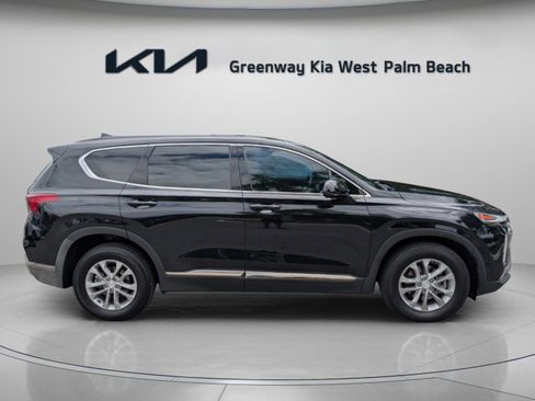 Used 2019 Hyundai Santa Fe SEL image 8