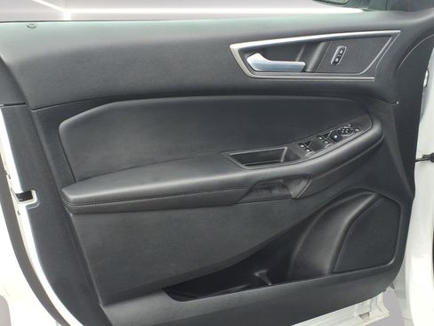 Certified 2023 Ford Edge SEL AWD/4WD image 8