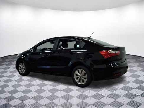 Used 2017 Kia Rio LX w/ Power Package image 3