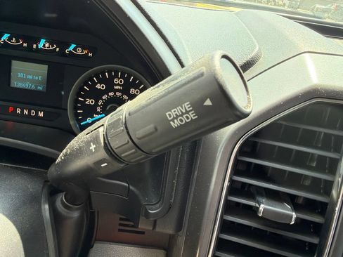 Used 2018 Ford F150 XLT RWD image 21