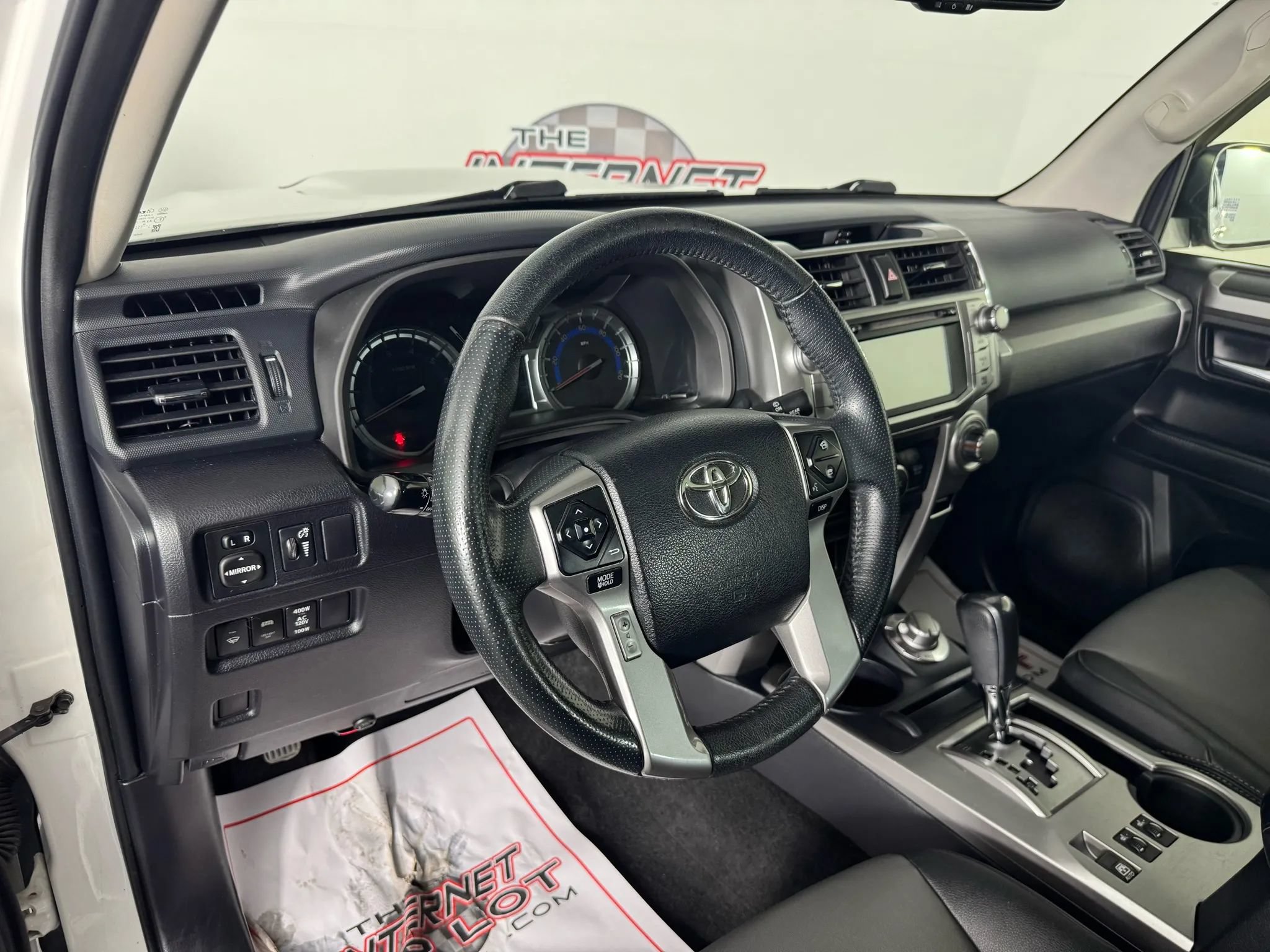 Used 2019 Toyota 4Runner SR5 Premium AWD/4WD image 10