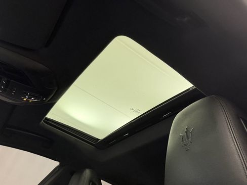 Used 2018 Maserati Ghibli S GranSport Q4 image 12