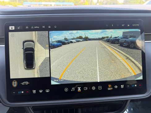 Used 2025 Rivian R1S Adventure AWD/4WD image 13