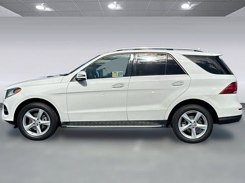 Used 2016 Mercedes-Benz GLE 350 4MATIC image 2