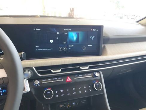 New 2026 Hyundai Sonata Limited FWD image 17