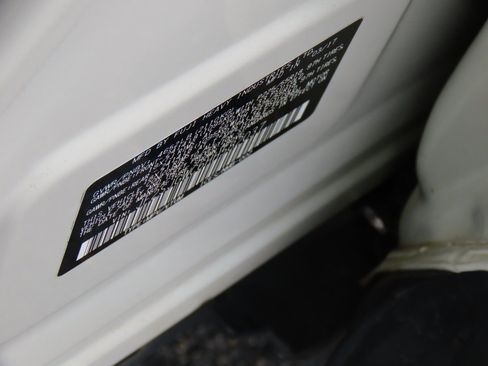 Used 2017 Subaru Forester 2.0XT Touring image 32