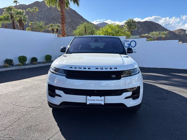 Used 2023 Land Rover Range Rover Sport SE AWD/4WD image 2