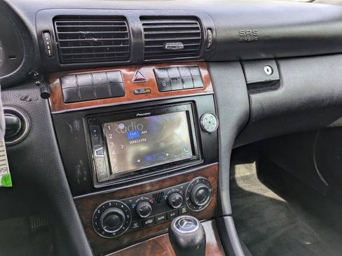 Used 2005 Mercedes-Benz C 240 4MATIC Sedan image 25