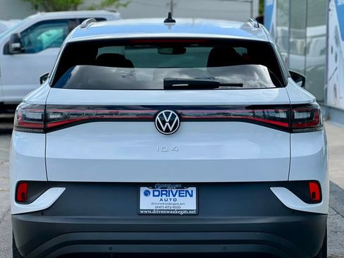 Used 2022 Volkswagen ID.4 Pro S RWD image 4