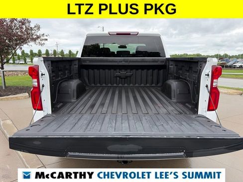 Used 2023 Chevrolet Silverado 1500 LTZ AWD/4WD image 15