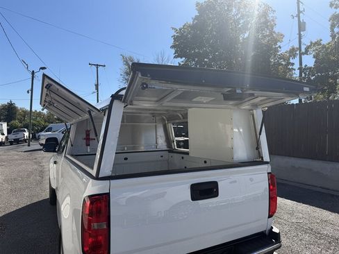 Used 2022 Chevrolet Colorado W/T w/ WT Convenience Package image 22