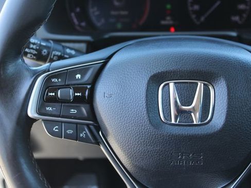 Used 2019 Honda Accord EX-L image 18