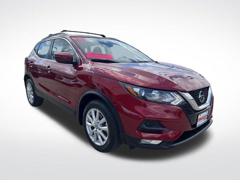 Certified 2021 Nissan Rogue Sport SV image 3