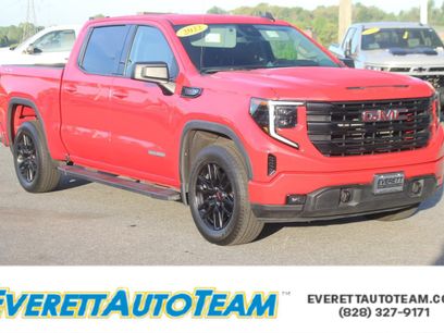 Used 2022 GMC Sierra 1500 Elevation