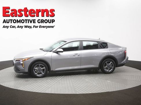 Used 2025 Kia K4 FWD image 57