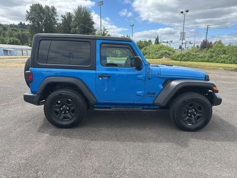 Used 2021 Jeep Wrangler Sport AWD/4WD image 9