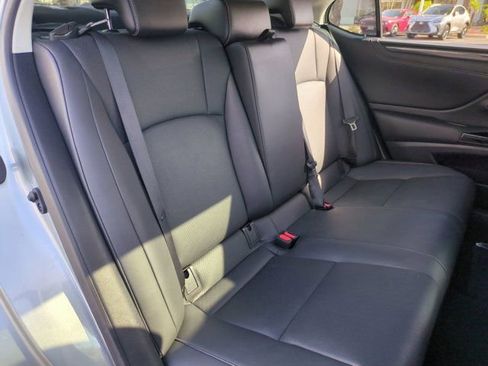 Used 2022 Lexus ES 300h w/ Accessory Package image 28