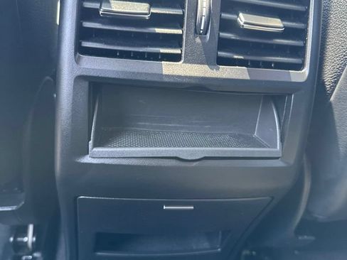 Used 2015 Mercedes-Benz ML 350 4MATIC image 29