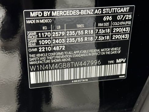 Certified 2026 Mercedes-Benz GLB 250 image 38