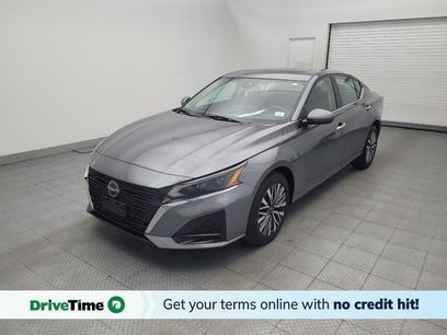 Used 2023 Nissan Altima 2.5 SV w/ SV Premium Package