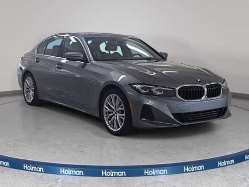 Used 2024 BMW 330i Sedan w/ Convenience Package RWD image 3