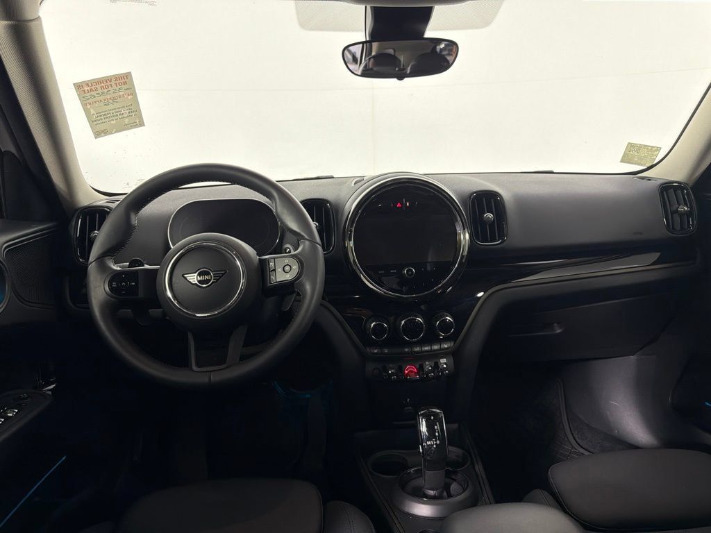 Used 2024 MINI Cooper Countryman S w/ Storage Package AWD/4WD image 18