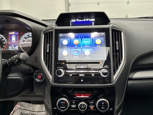 Used 2019 Subaru Forester Limited w/ Popular Package #3 image 31