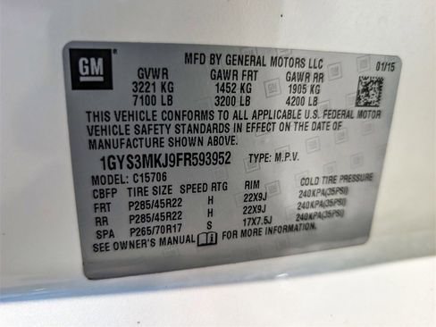 Used 2015 Cadillac Escalade Luxury image 34