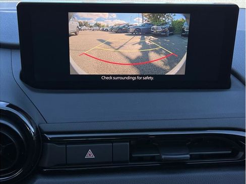 Used 2024 MAZDA MX-5 Miata Club image 15