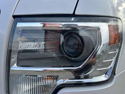 Used 2014 Ford F150 Limited image 39