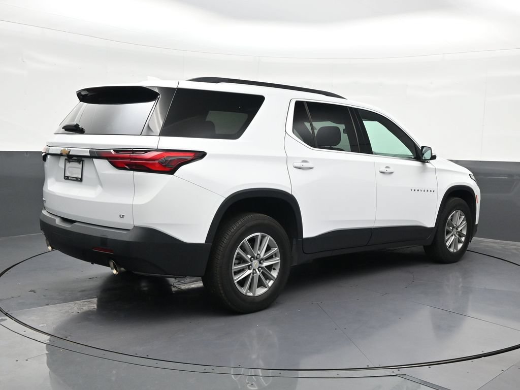 Used 2023 Chevrolet Traverse LT FWD image 5