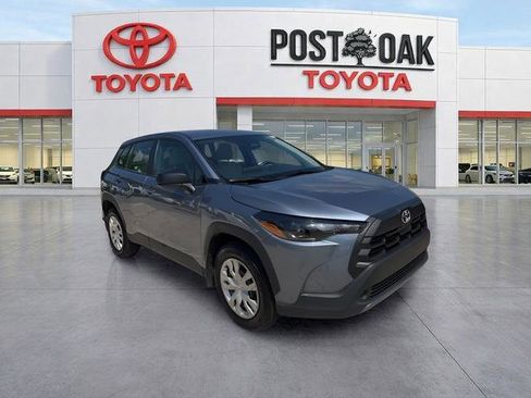 Used 2026 Toyota Corolla Cross L FWD image 5