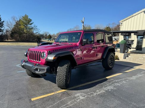 Used 2022 Jeep Wrangler Unlimited Rubicon w/ Xtreme Recon 35" Tire Package image 7
