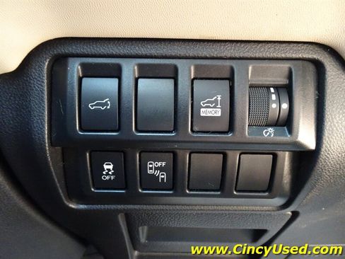 Used 2019 Subaru Ascent Limited AWD/4WD image 26