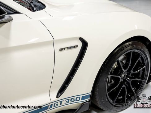 Used 2020 Ford Mustang Shelby GT350 w/ Technology Package RWD image 40