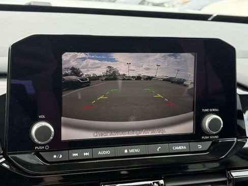 New 2025 Nissan Pathfinder SV image 35