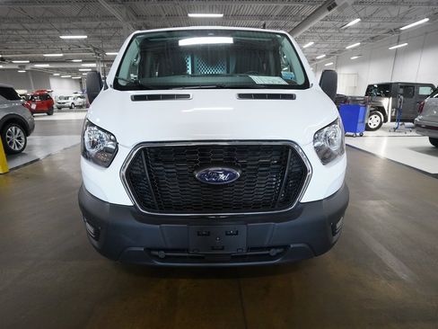 Used 2023 Ford Transit 250 Low Roof AWD w/ Exterior Upgrade Package image 10