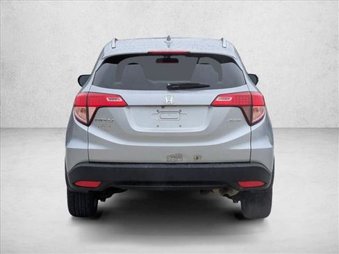 Used 2017 Honda HR-V EX-L image 6