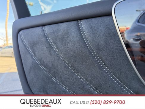 Used 2024 Lexus LS 500 w/ Interior Upgrade Package image 17