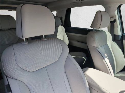 Used 2024 Hyundai Palisade Calligraphy FWD image 25