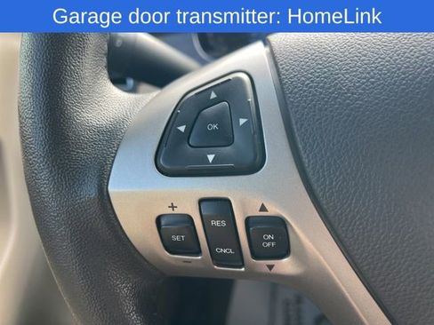 Used 2018 Ford Taurus Limited image 15