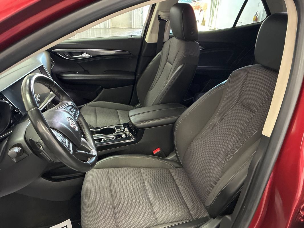 Used 2021 Buick Envision Preferred AWD/4WD image 9