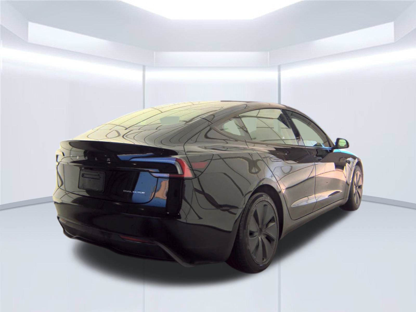 Used 2024 Tesla Model 3 Long Range AWD/4WD image 3