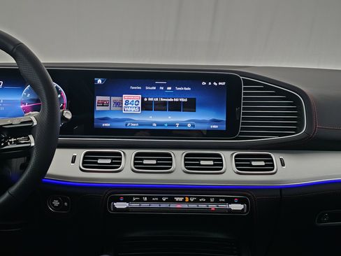 Used 2026 Mercedes-Benz GLE 53 AMG 4MATIC Coupe image 35