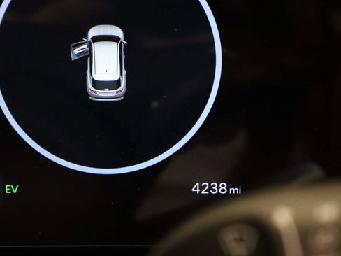 Used 2025 Hyundai Tucson SEL image 6