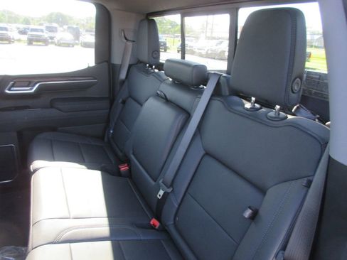 New 2026 GMC Sierra 1500 SLT w/ SLT Premium Plus Package AWD/4WD image 14