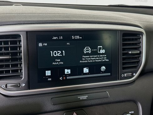 Used 2022 Kia Sportage LX image 19