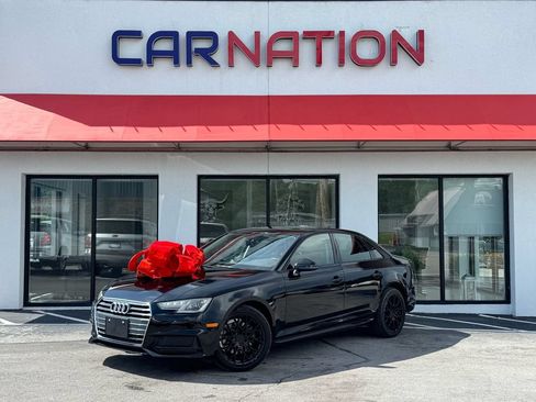 Used 2017 Audi A4 2.0T Ultra Premium w/ Convenience Package FWD image 2